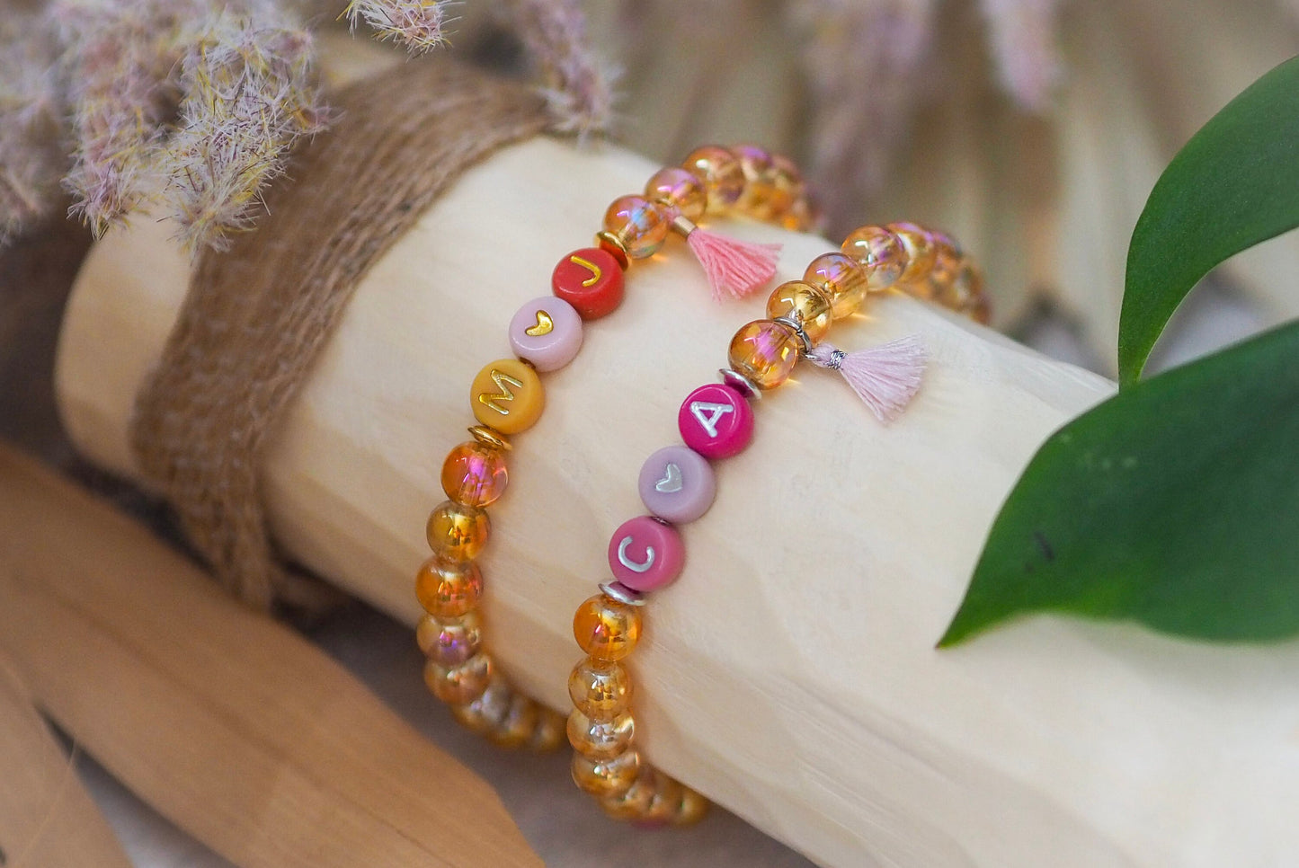 Perlenarmband Glasperlen personalisiert mit Initialen