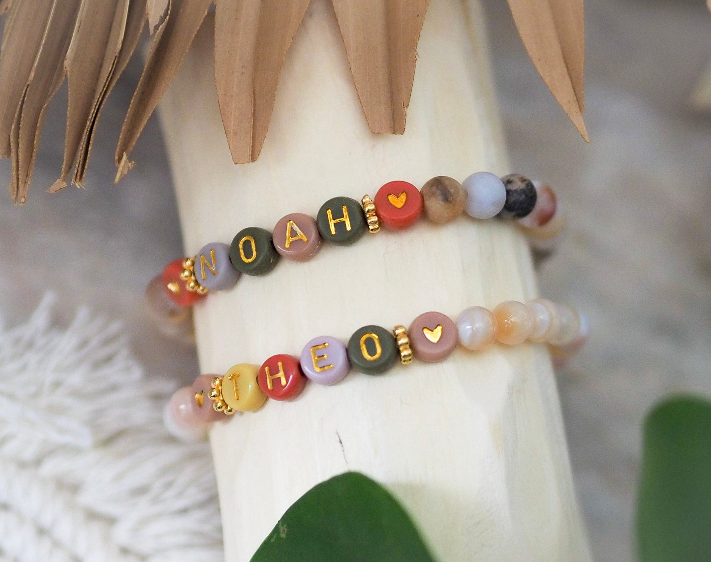 Perlenarmband Natursteinperlen personalisiert mit Initialen