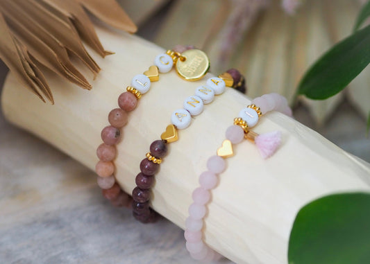 Perlenarmband Natursteinperlen personalisiert mit Initialen