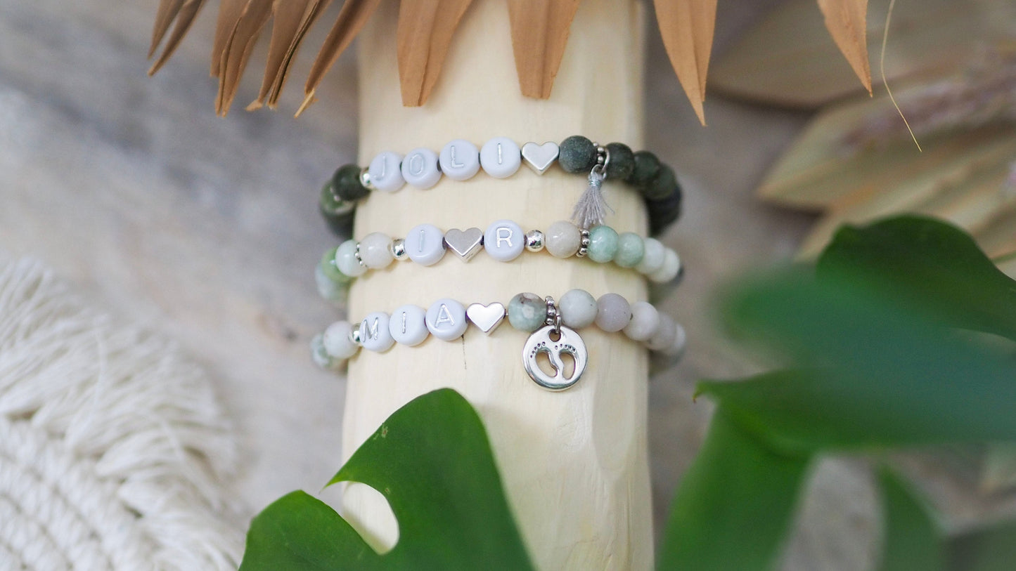 Perlenarmband Natursteinperlen personalisiert mit Initialen