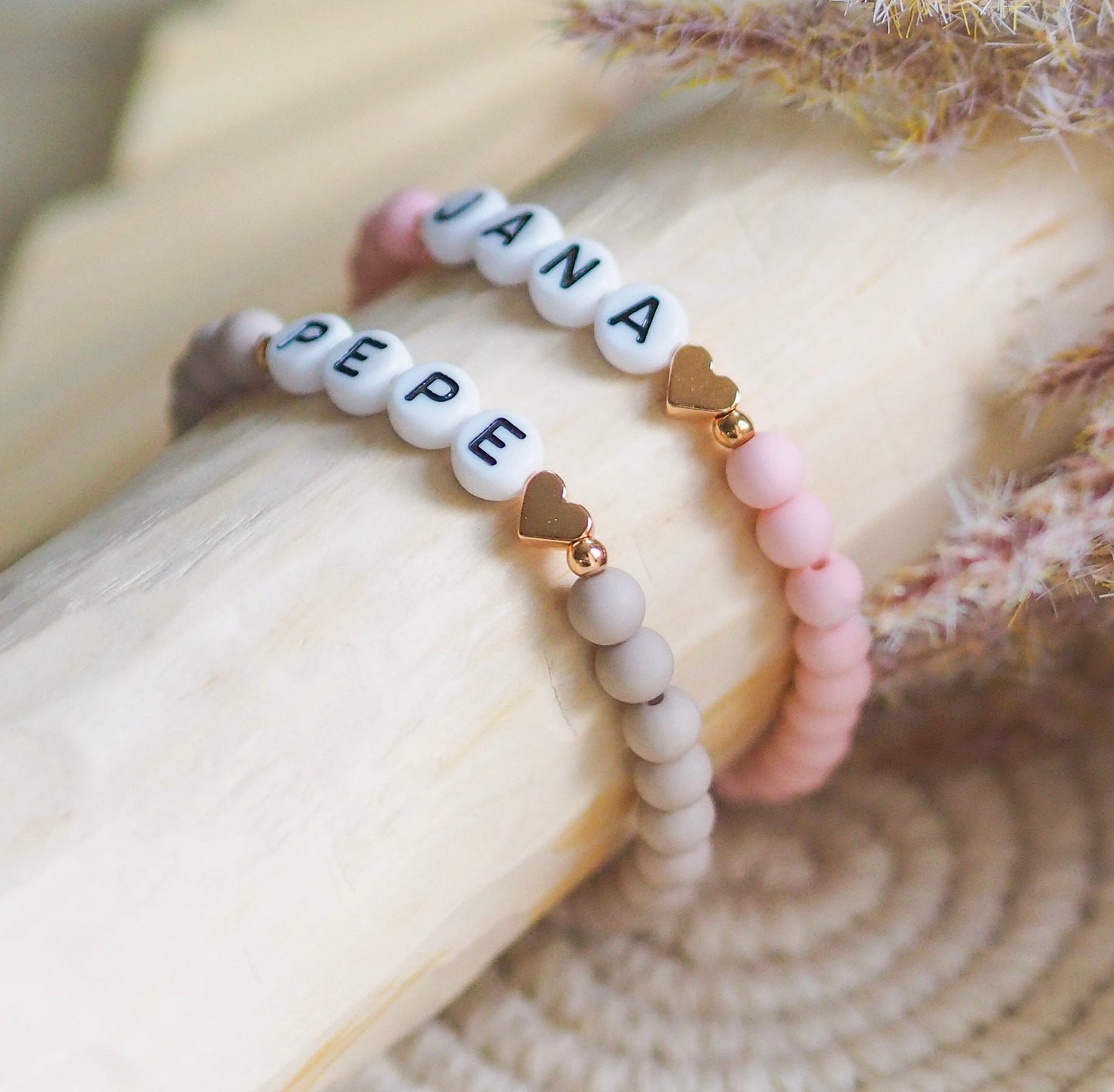 Perlenarmband Acrylperlen personalisiert mit Initialen