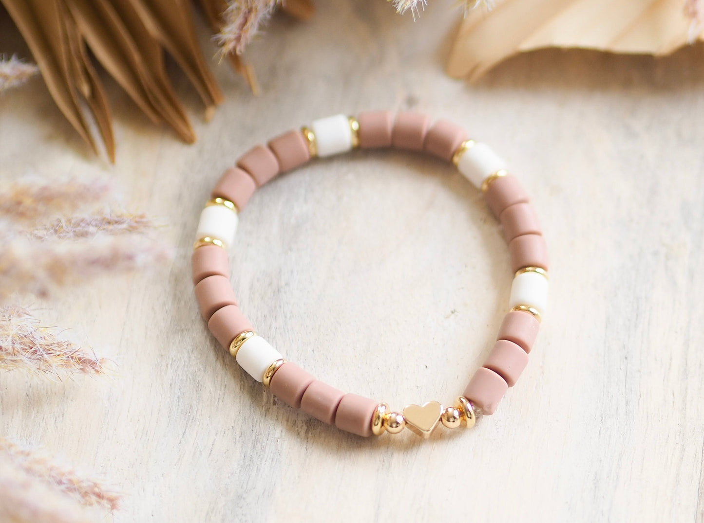 Perlenarmband Polymer mit Herz gold